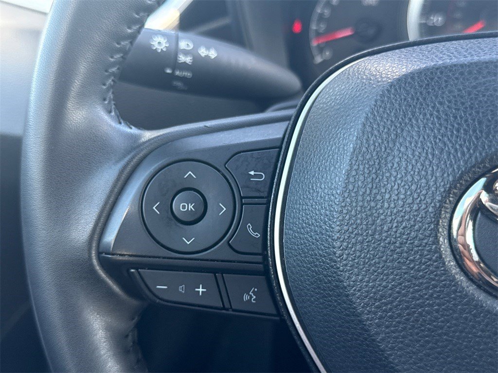 Used 2022 Toyota Corolla SE image 19