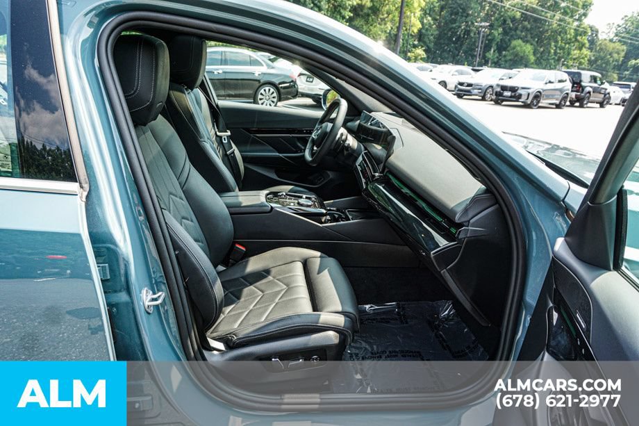 Used 2026 BMW 530i RWD image 22