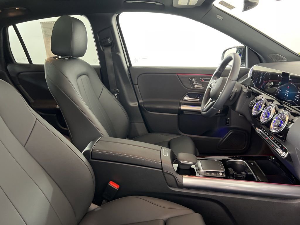 Certified 2023 Mercedes-Benz GLA 250 4MATIC image 18