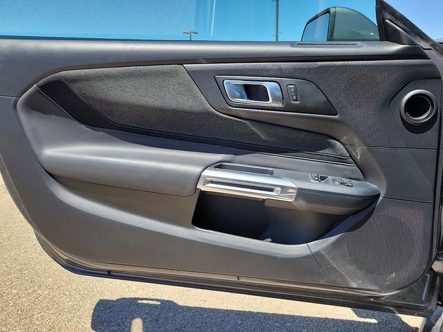 Used 2025 Ford Mustang GT RWD image 11