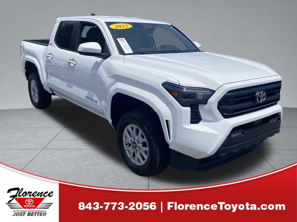 Used 2025 Toyota Tacoma SR5 AWD/4WD image 1