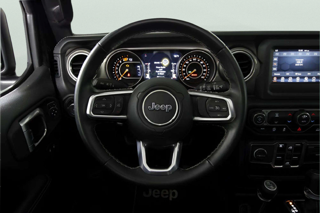 Used 2021 Jeep Wrangler Unlimited Sahara AWD/4WD image 31