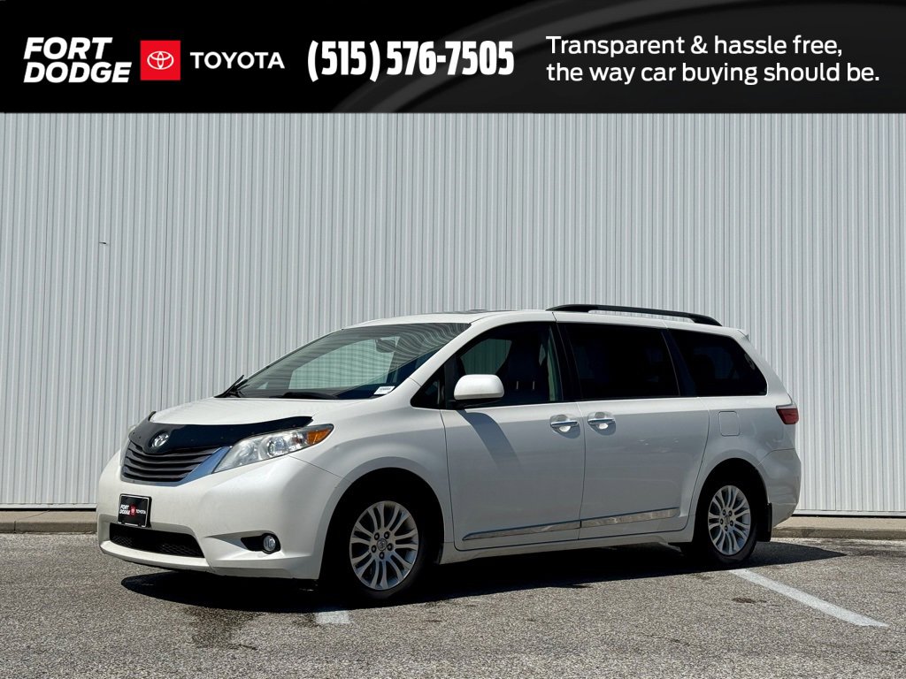 Used 2017 Toyota Sienna XLE Premium