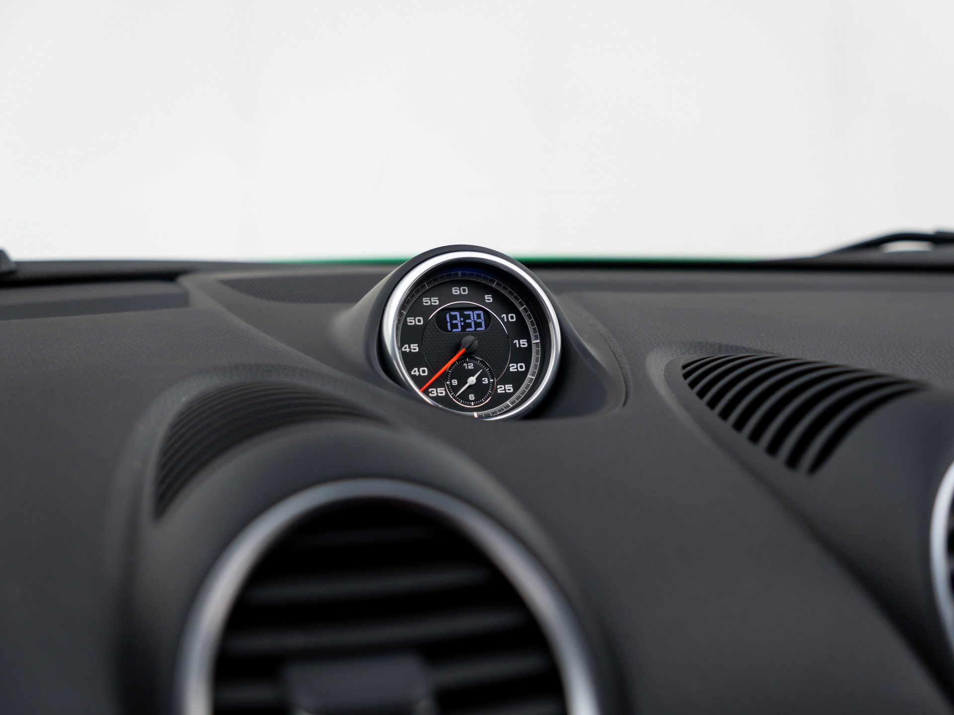 Certified 2021 Porsche 718 Cayman RWD image 24