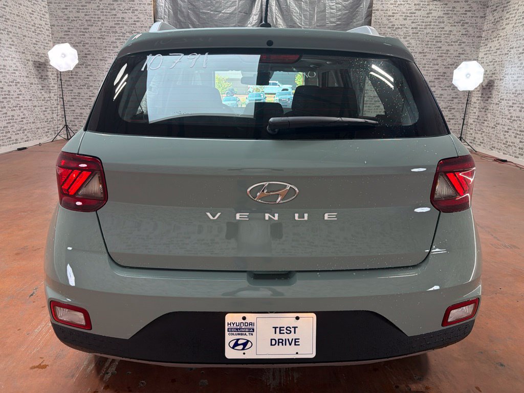 New 2026 Hyundai Venue SEL FWD image 6