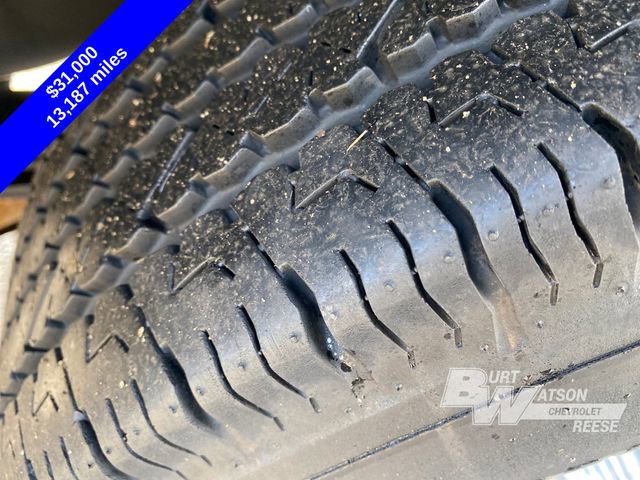 Used 2024 Chevrolet Express 2500 w/ Driver Convenience Package image 17