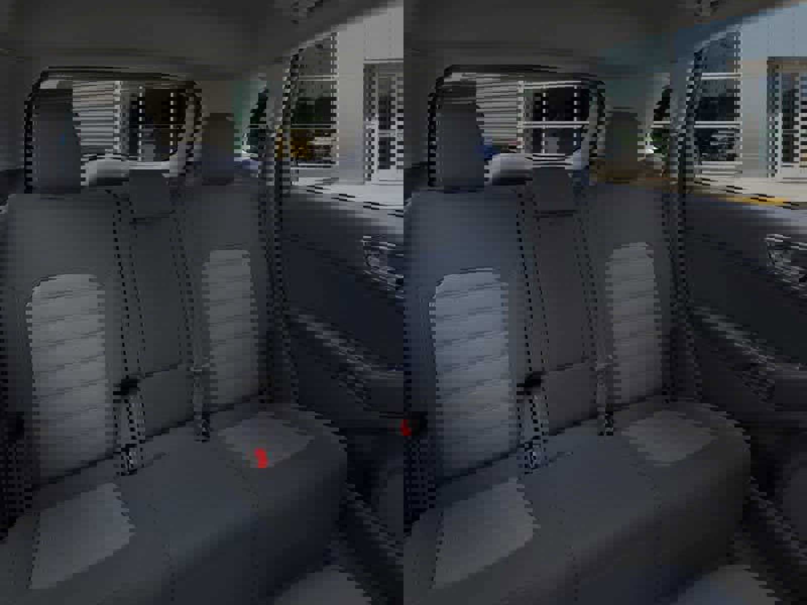 Used 2023 Ford Edge SE image 6