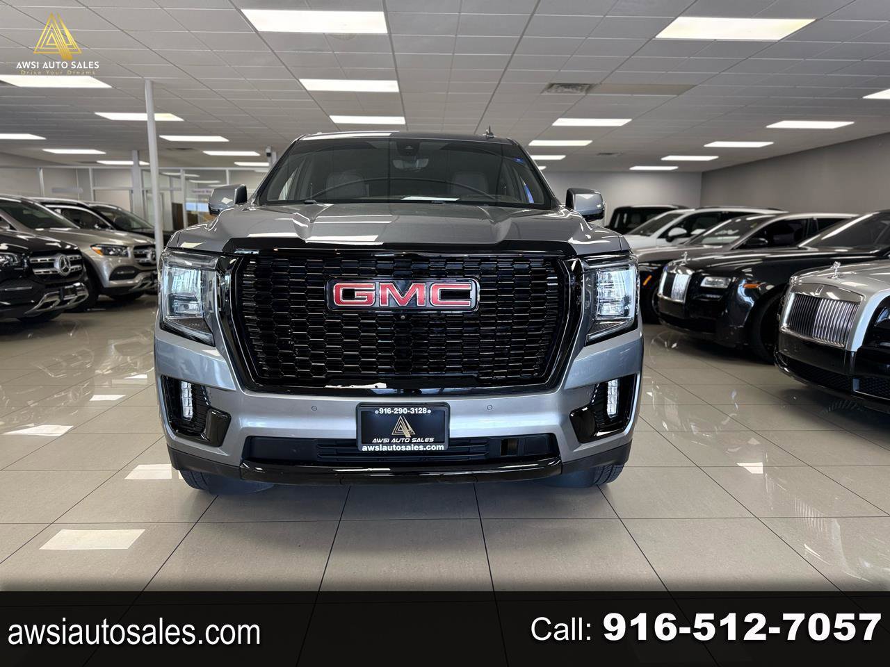 Used 2022 GMC Yukon XL Denali w/ Denali Premium Package RWD image 1