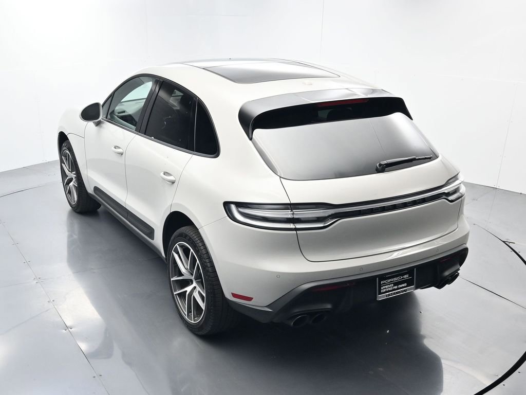 Certified 2026 Porsche Macan Turbo AWD/4WD image 37