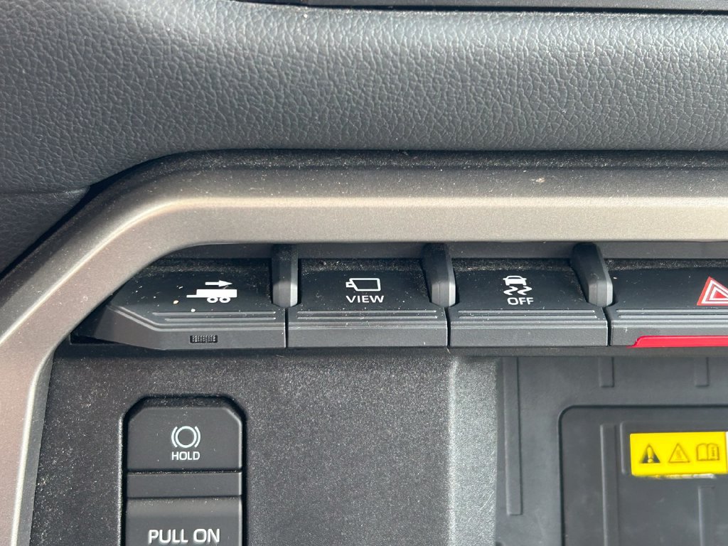 Used 2023 Toyota Tundra Limited AWD/4WD image 33
