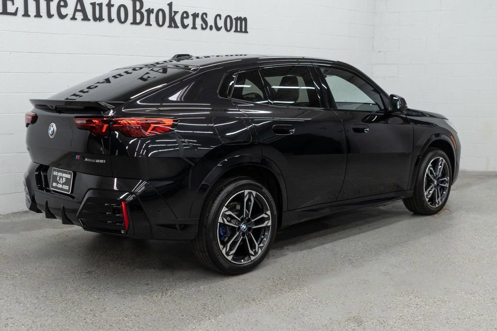 Used 2025 BMW X2 xDrive28i AWD/4WD image 46