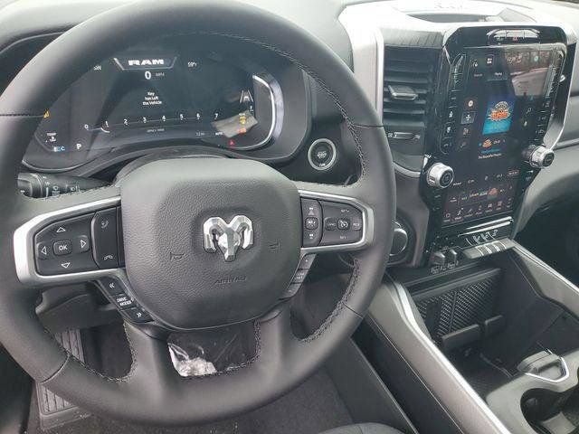 New 2026 RAM 1500 Big Horn AWD/4WD image 18