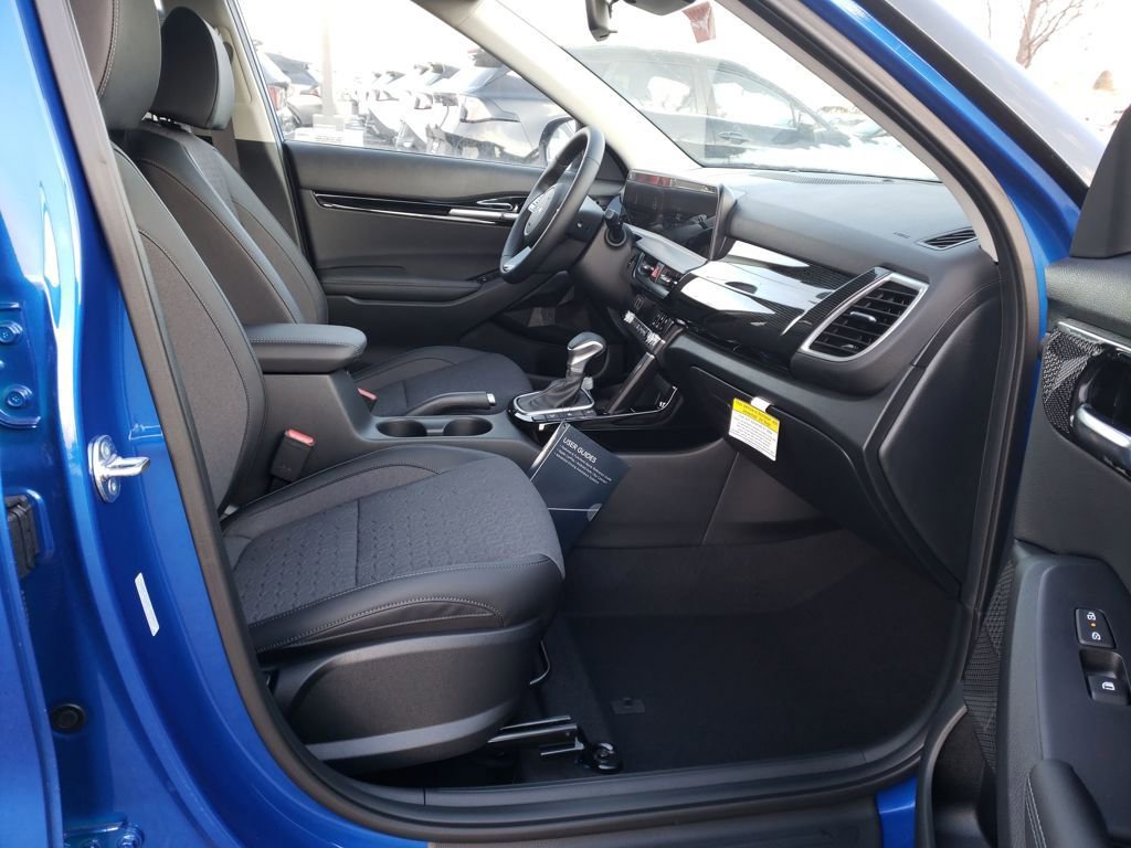 New 2026 Kia Seltos S image 17