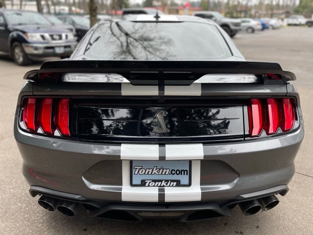 Used 2021 Ford Mustang Shelby GT500 w/ Technology Package RWD image 5