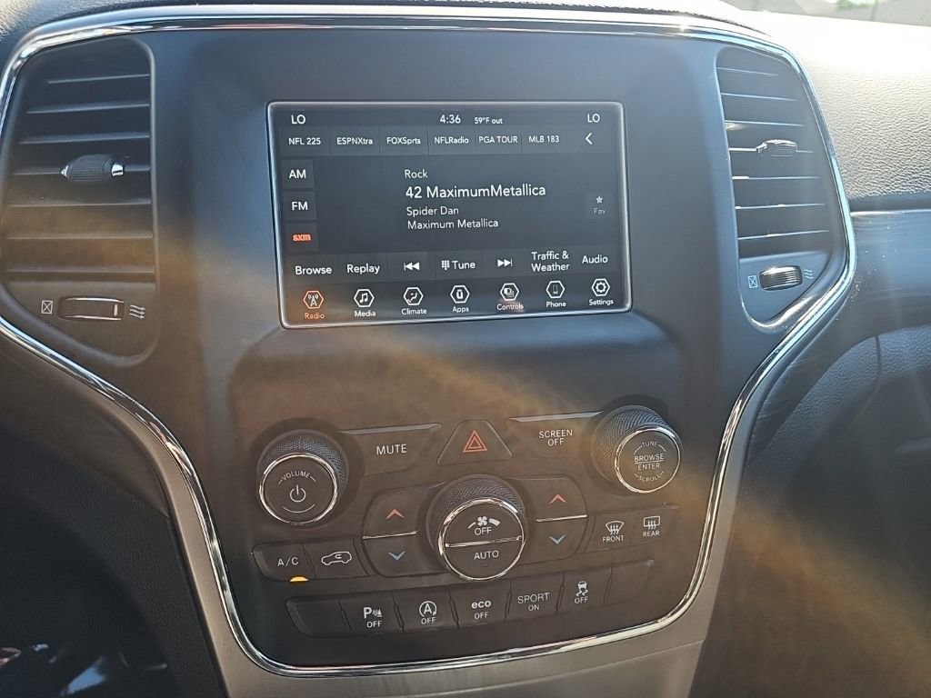 Certified 2021 Jeep Grand Cherokee Laredo AWD/4WD image 26