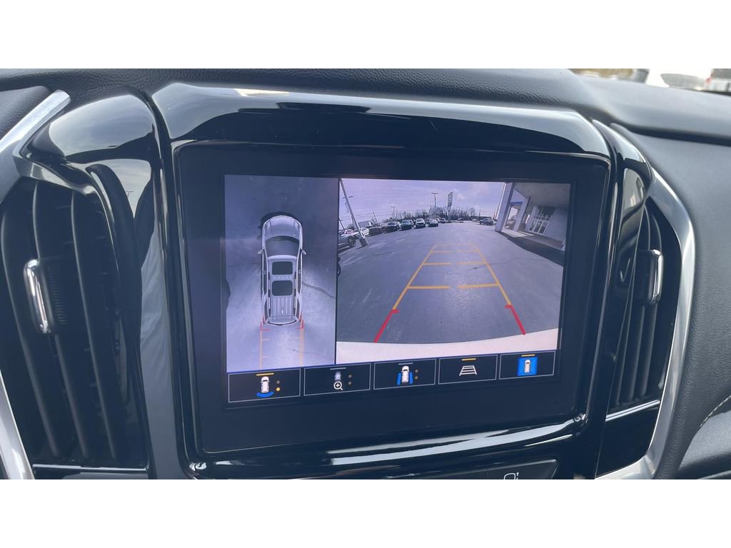 Certified 2023 Chevrolet Traverse LT w/ LPO, Floor Liner Package image 29