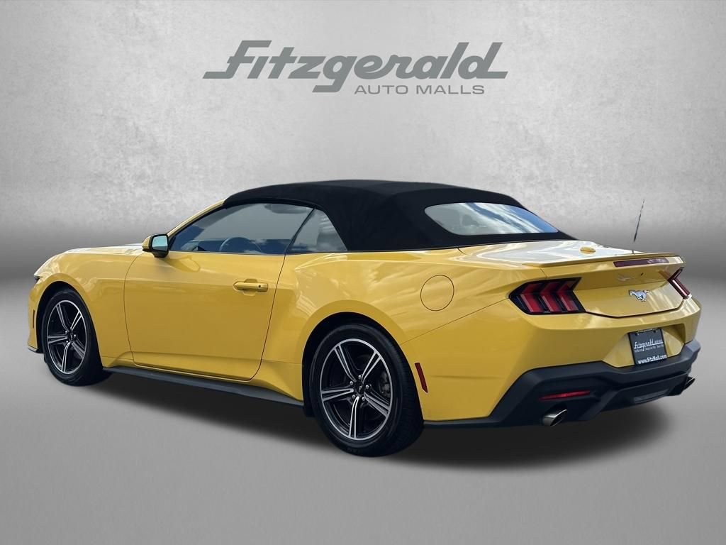 Used 2024 Ford Mustang Premium RWD image 7