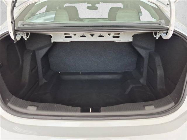 Used 2016 Chevrolet Cruze LS FWD image 6