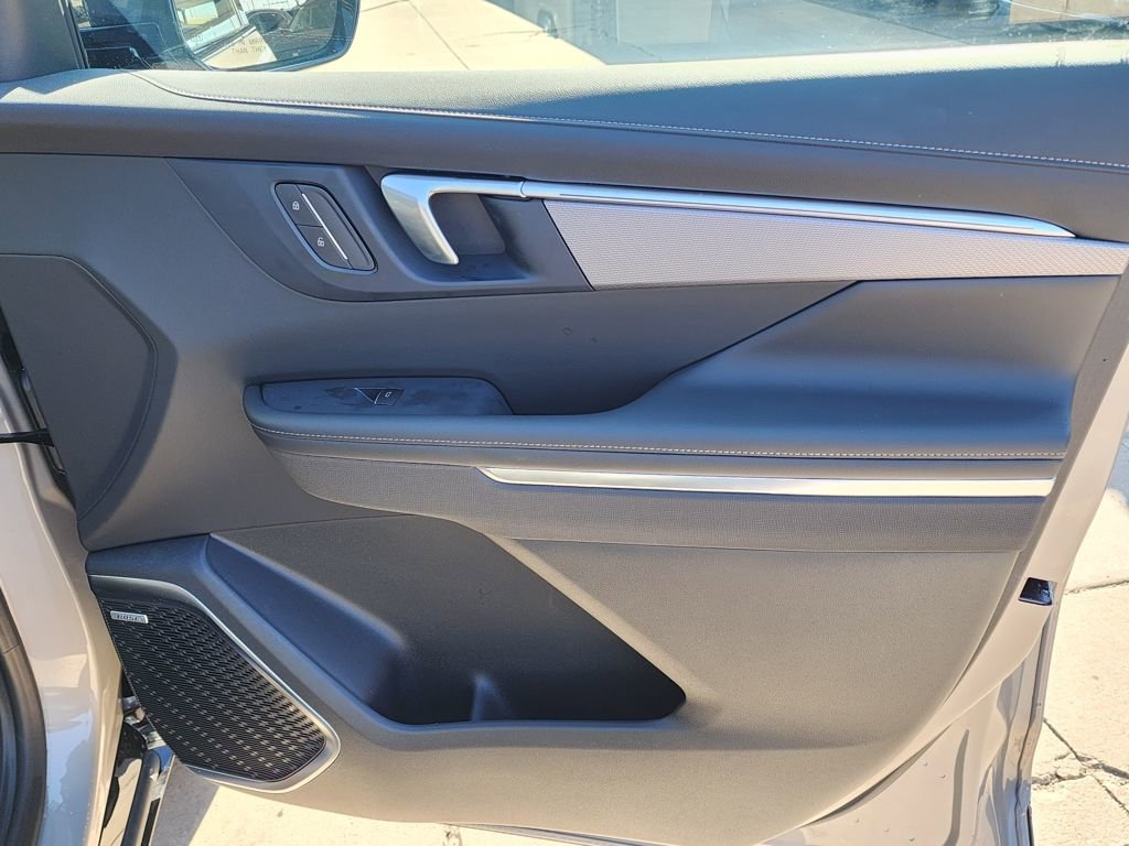 New 2026 Buick Enclave Sport Touring w/ Power Package image 39