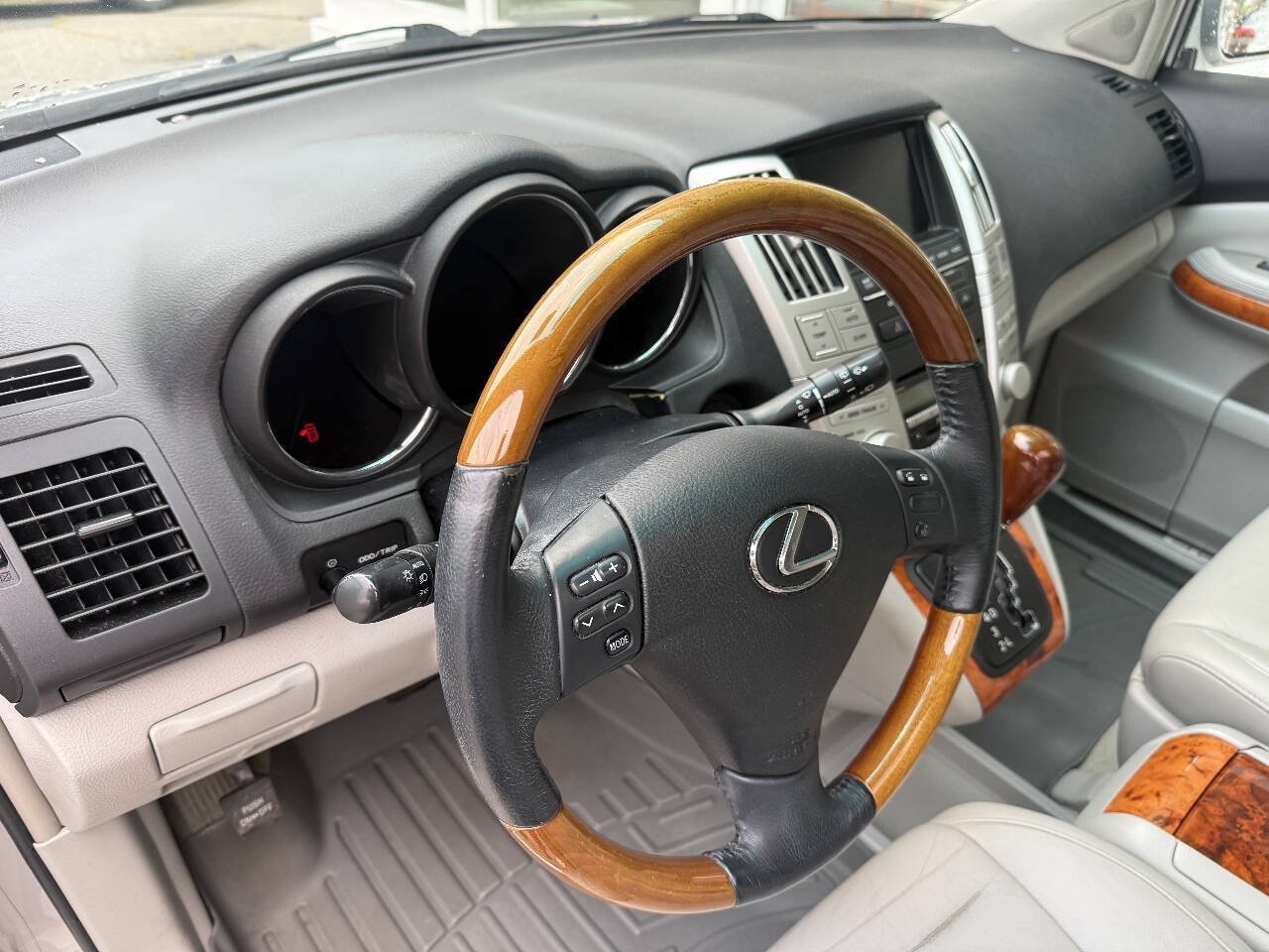 Used 2009 Lexus RX 350 AWD image 28