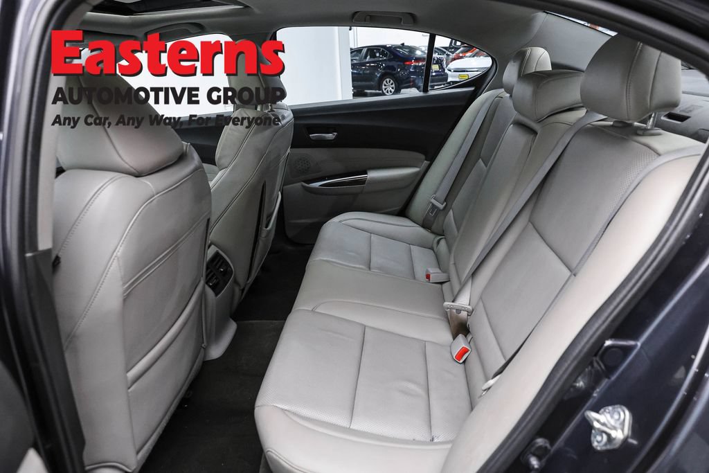 Used 2015 Acura TLX w/ Technology Package FWD image 20