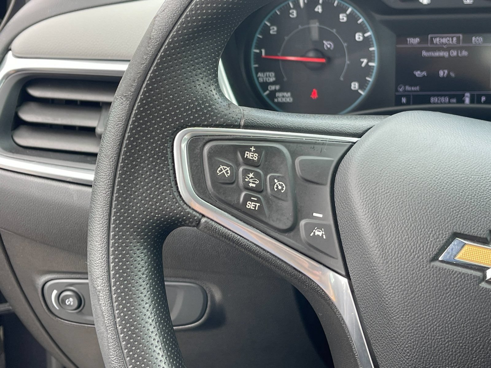 Used 2022 Chevrolet Equinox LS AWD/4WD image 26