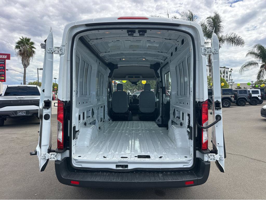 Used 2016 Ford Transit 150 148 Medium Roof RWD image 32