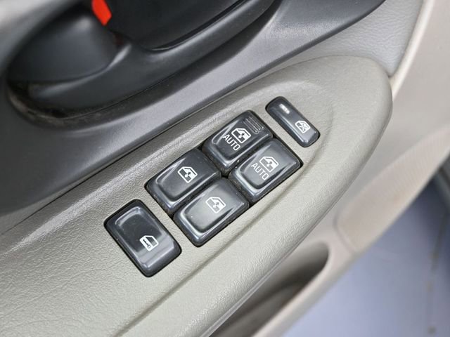 Used 2003 Chevrolet TrailBlazer LS w/ Preferred Equipment Group image 18