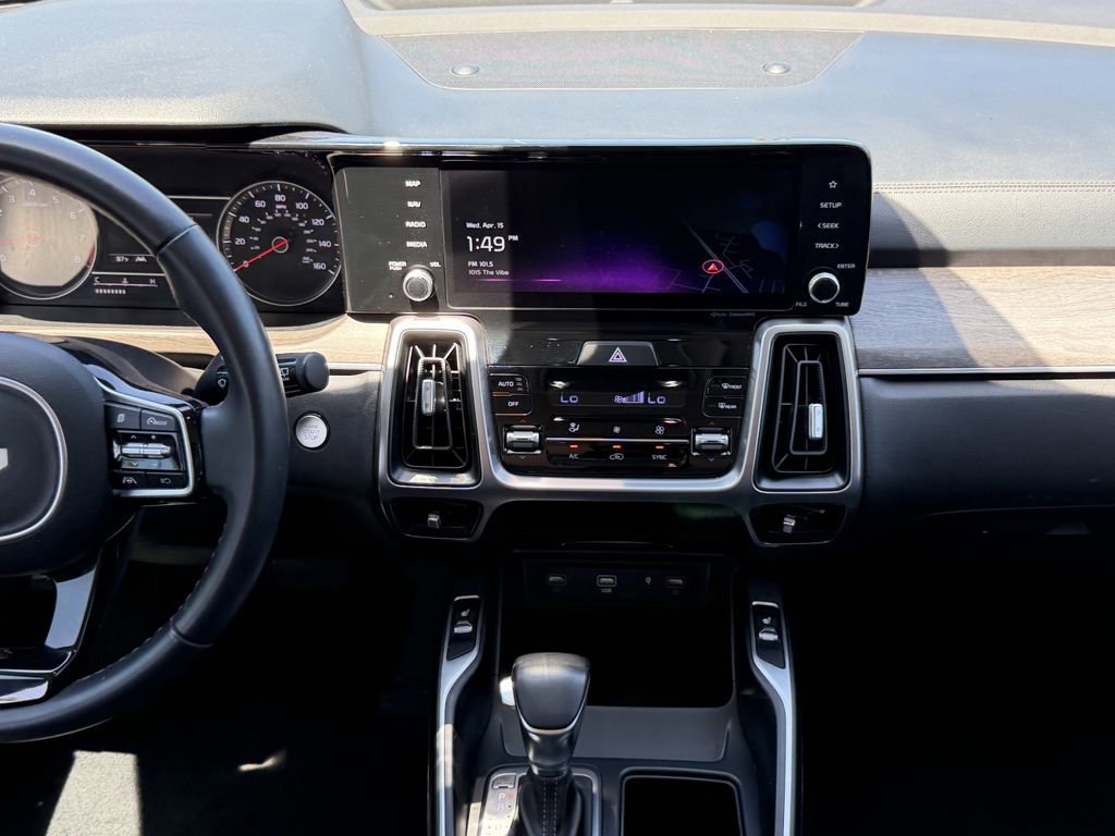 Certified 2023 Kia Sorento S w/ Panoramic Sunroof Package image 14