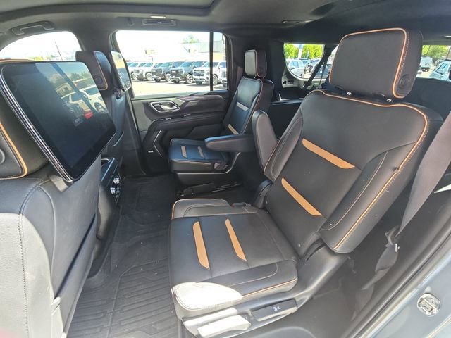 Used 2023 GMC Yukon XL AT4 w/ AT4 Premium Package AWD/4WD image 26