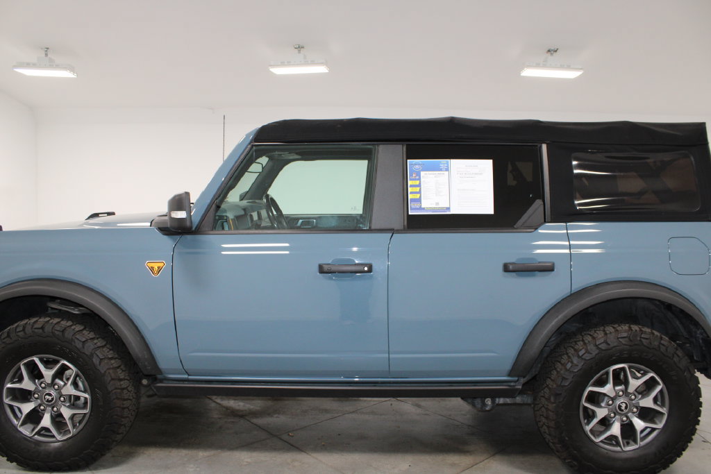 Used 2021 Ford Bronco Badlands AWD/4WD image 6