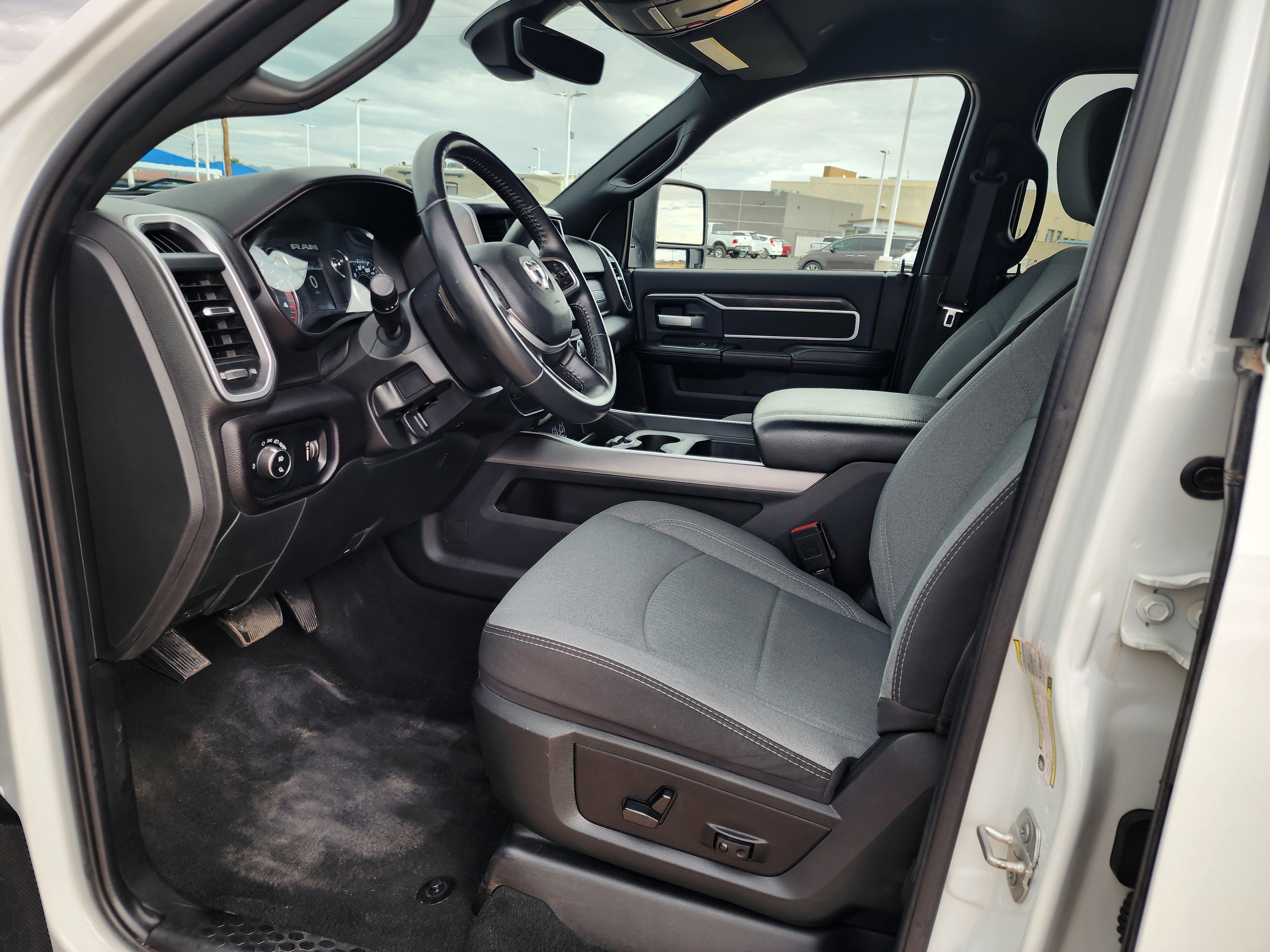 Used 2024 RAM 2500 Big Horn w/ Off Road Package image 15