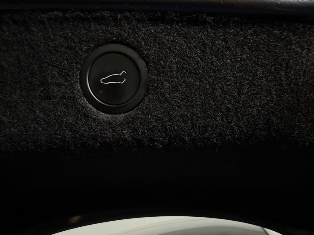 Used 2025 Tesla Model 3 Long Range image 29