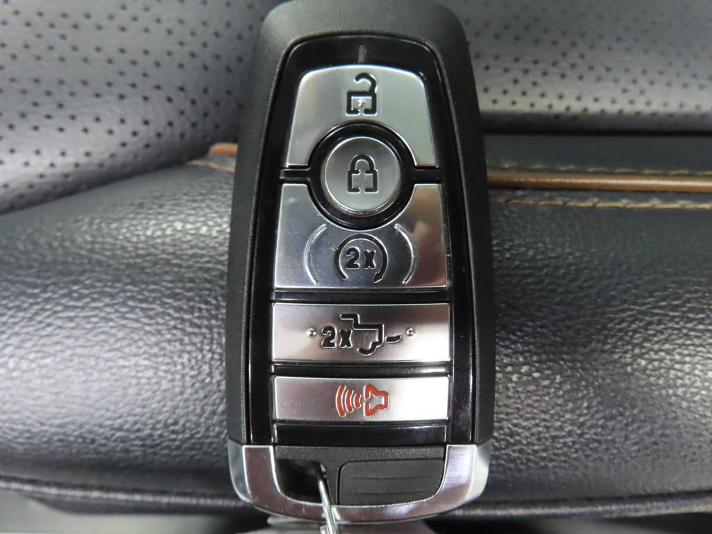 Used 2026 Ford F350 Lariat AWD/4WD image 77