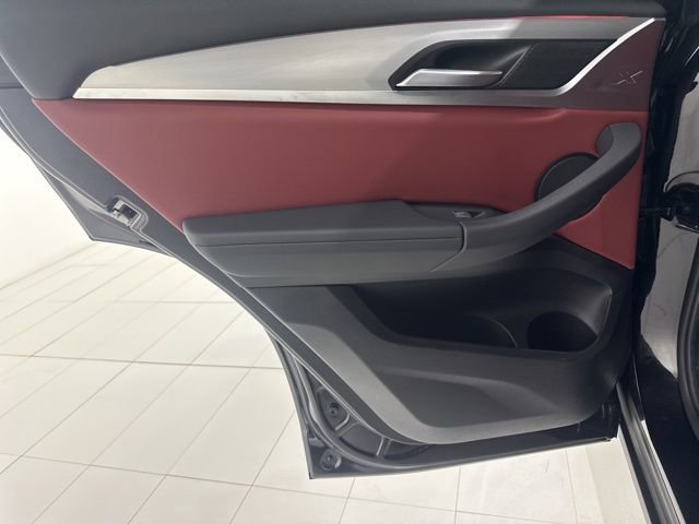 Certified 2023 BMW X4 xDrive30i w/ Convenience Package image 15