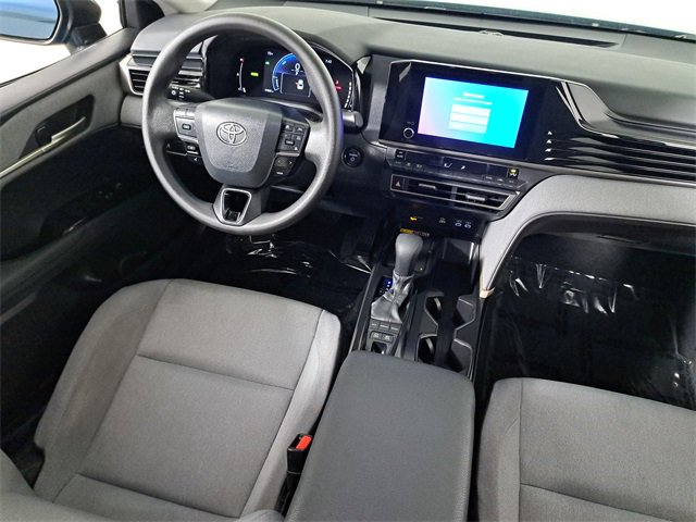 Used 2025 Toyota Camry LE w/ Convenience Package image 15