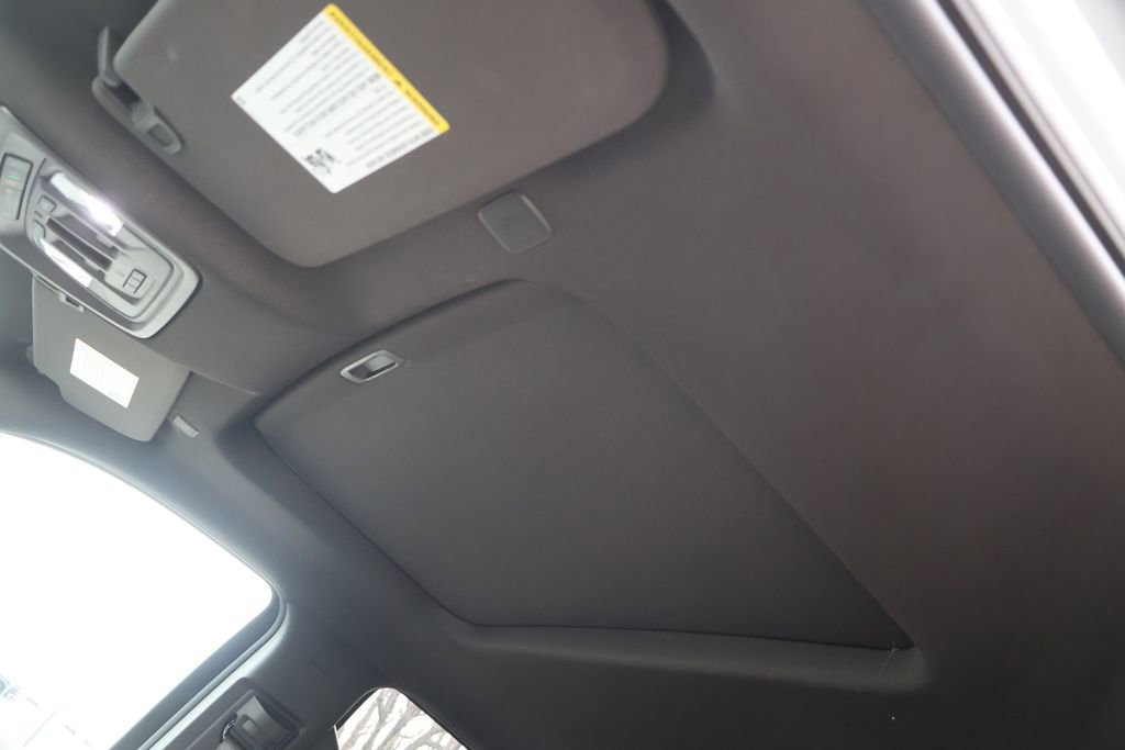 Used 2023 Chevrolet Silverado 1500 LTZ w/ LTZ Premium Package image 14