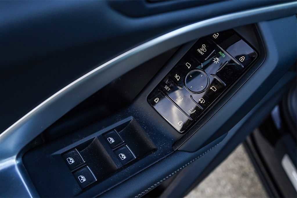 New 2025 Audi Q5 Premium Plus image 23