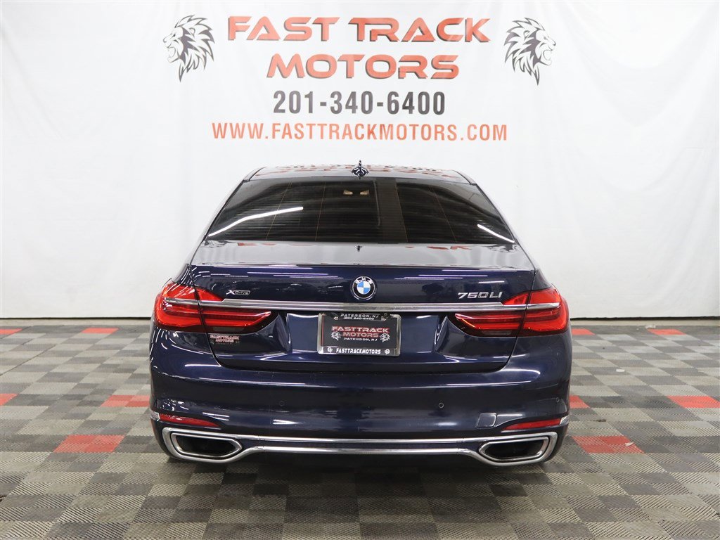 Used 2018 BMW 750Li xDrive w/ Executive Package AWD/4WD image 5