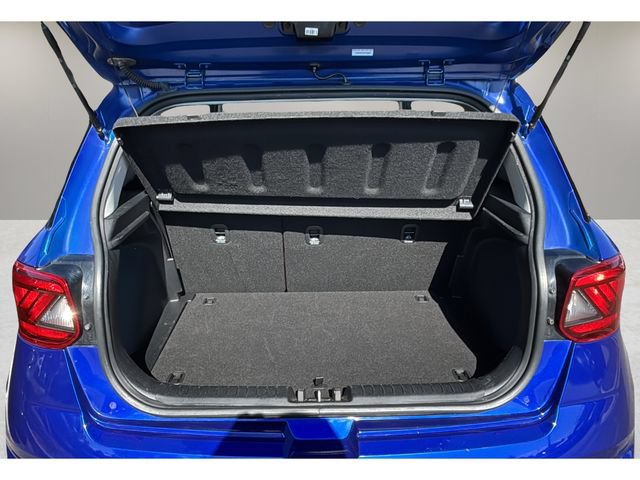 Used 2025 Hyundai Venue SEL FWD image 32