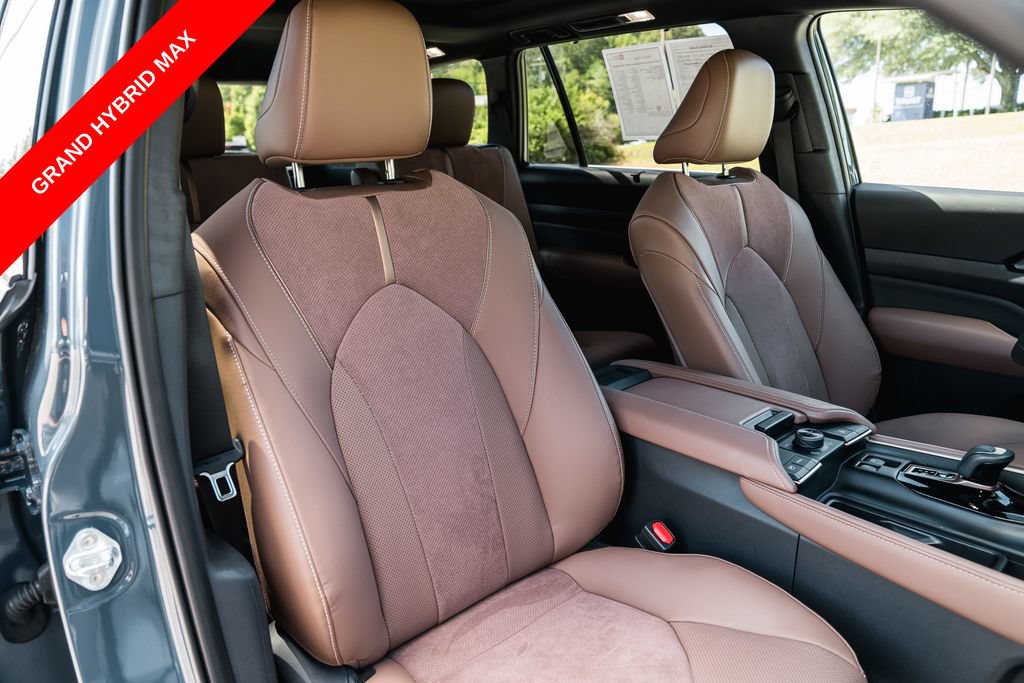 Certified 2026 Toyota Grand Highlander AWD Hybrid image 30