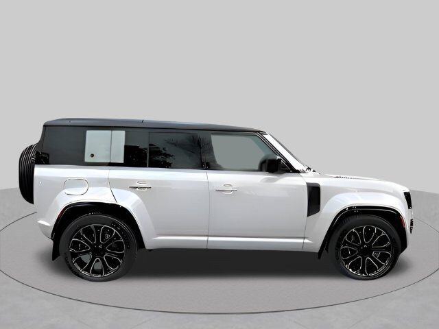 New 2026 Land Rover Defender 110 OCTA AWD/4WD image 42