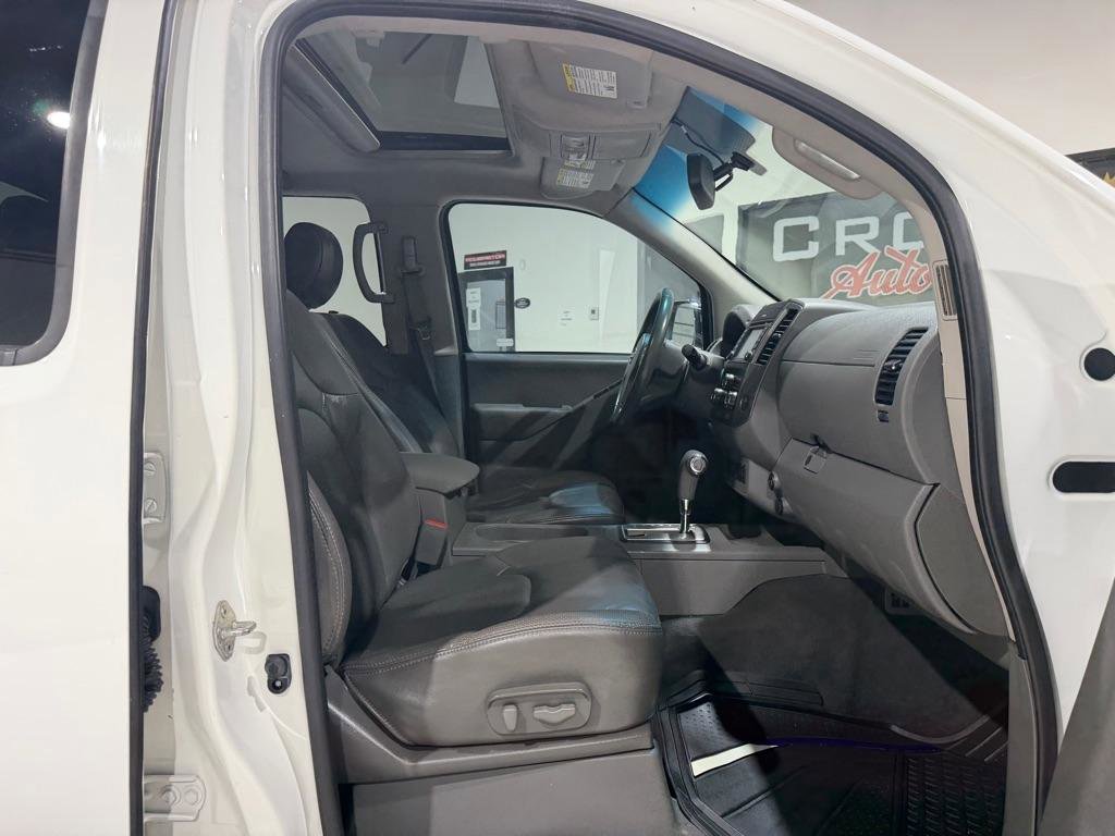Used 2019 Nissan Frontier SL RWD image 19