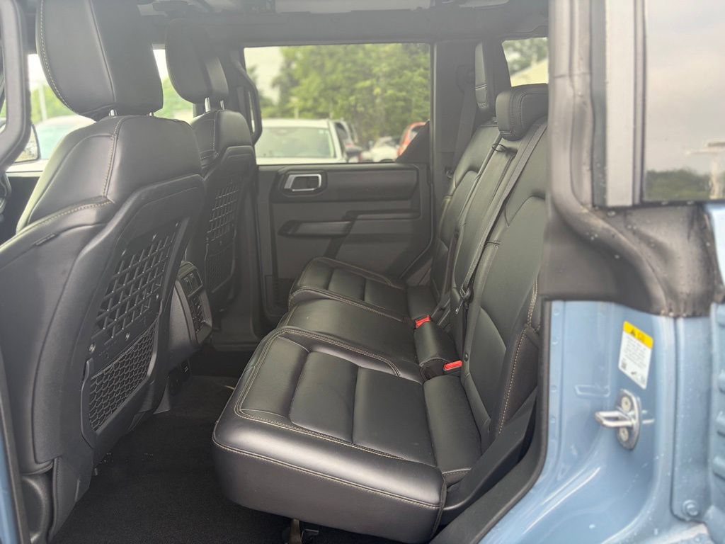 Used 2025 Ford Bronco Badlands AWD/4WD image 11