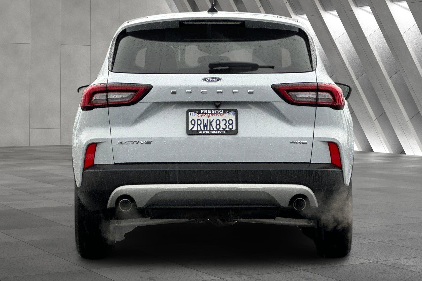 Used 2025 Ford Escape Active image 5