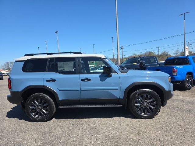 New 2026 Toyota Land Cruiser image 4