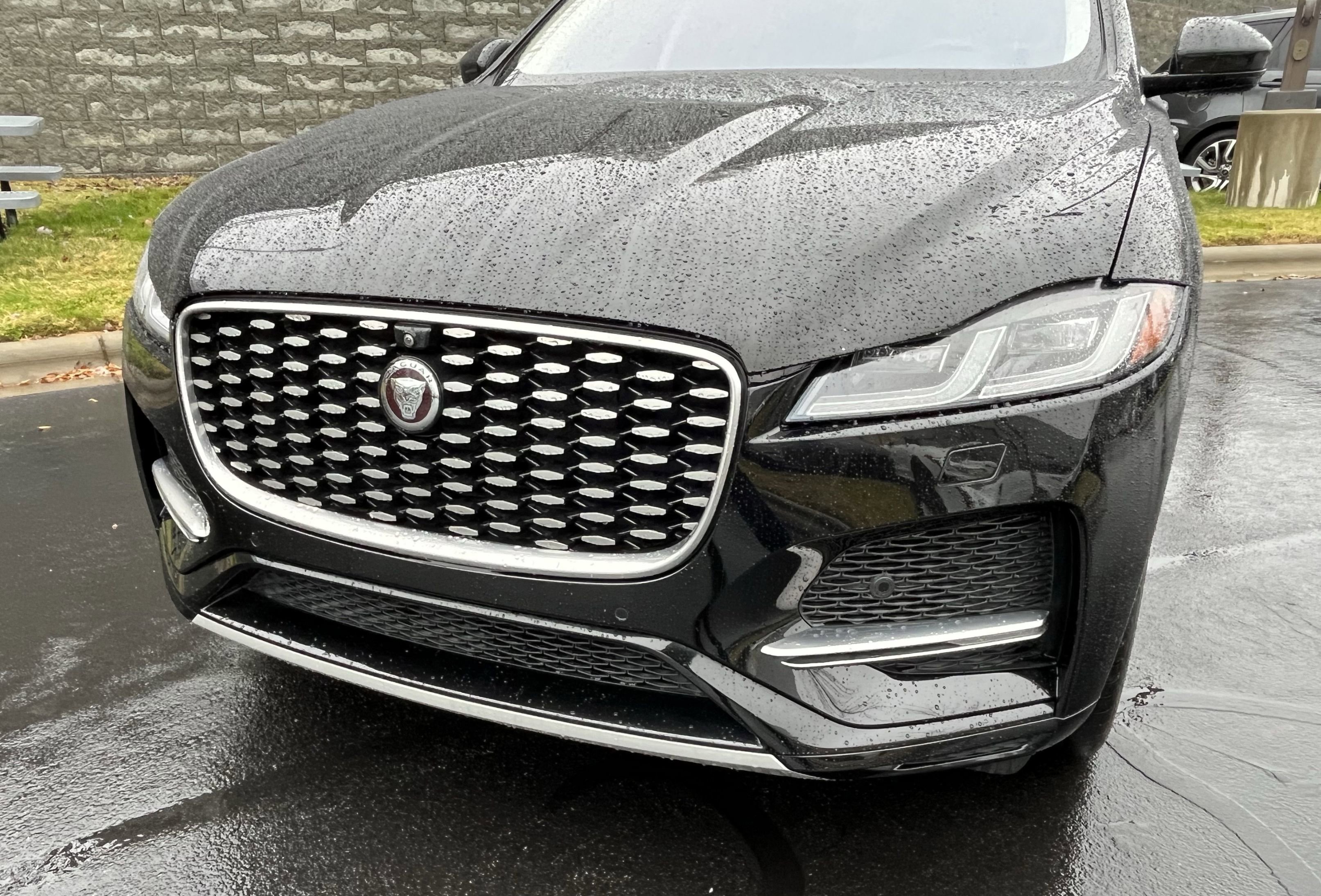 Used 2021 Jaguar F-PACE S image 10