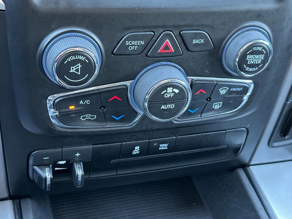 Used 2023 RAM 1500 Classic SLT w/ Trailer & Traction Group AWD/4WD image 19