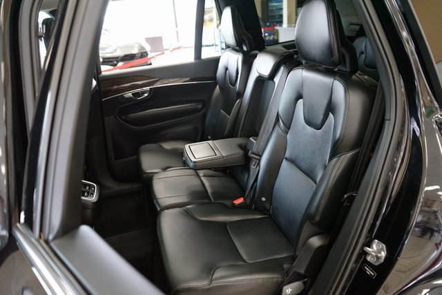 Used 2019 Volvo XC90 T5 Momentum w/ Protection Package image 48