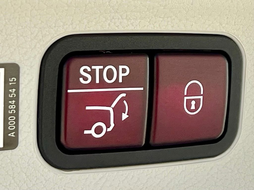 Certified 2023 Mercedes-Benz EQS 450+ 4MATIC SUV image 49